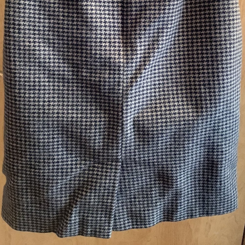 EUC Ann Taylor Petites Brown/Black Skirt Size: 2P - Picture 4 of 7
